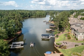 1061_Holts-Ferry-0163