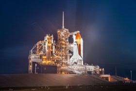 STS-135-fueling